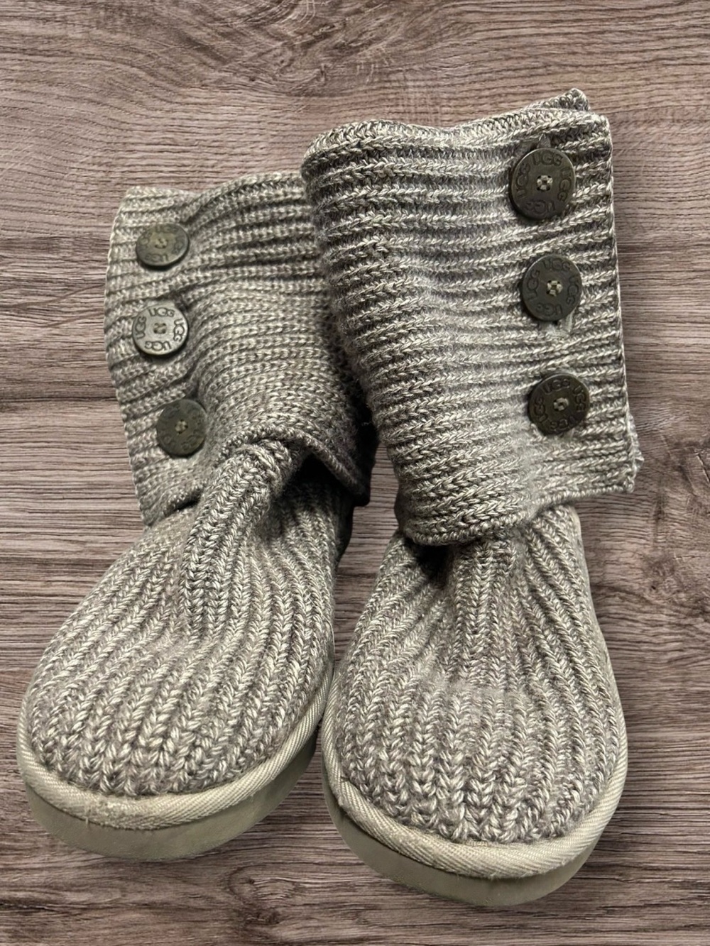 UGG Australia Women’s Classic Cardy Knit Sweater Boots Women Size 11 Color Grey